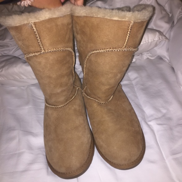 Emu Boots - Picture 4 of 4